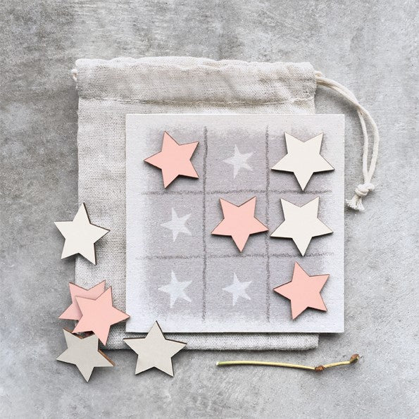 Noughts & Crosses Pink Star