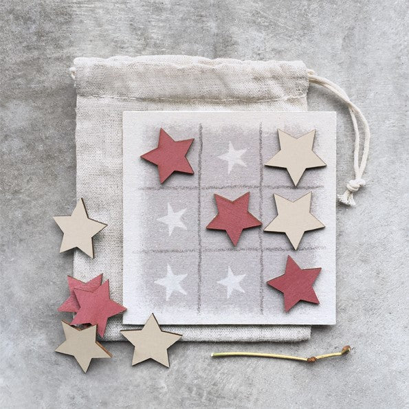 Noughts & Crosses Red Stars